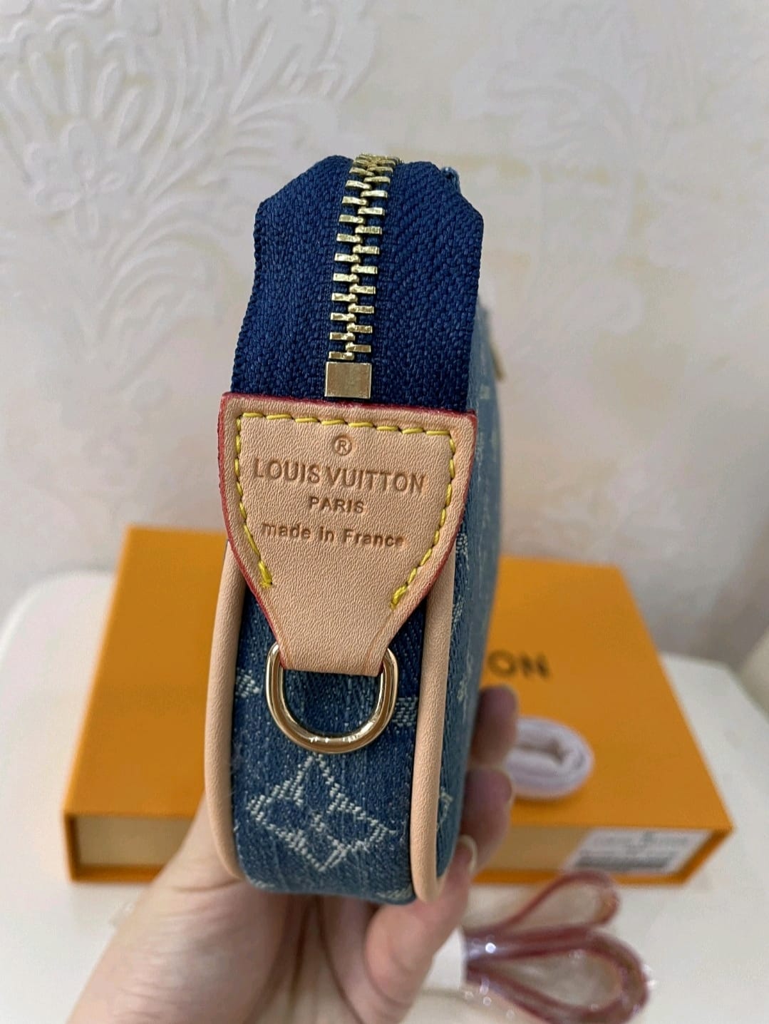 L MINI POCH BAG