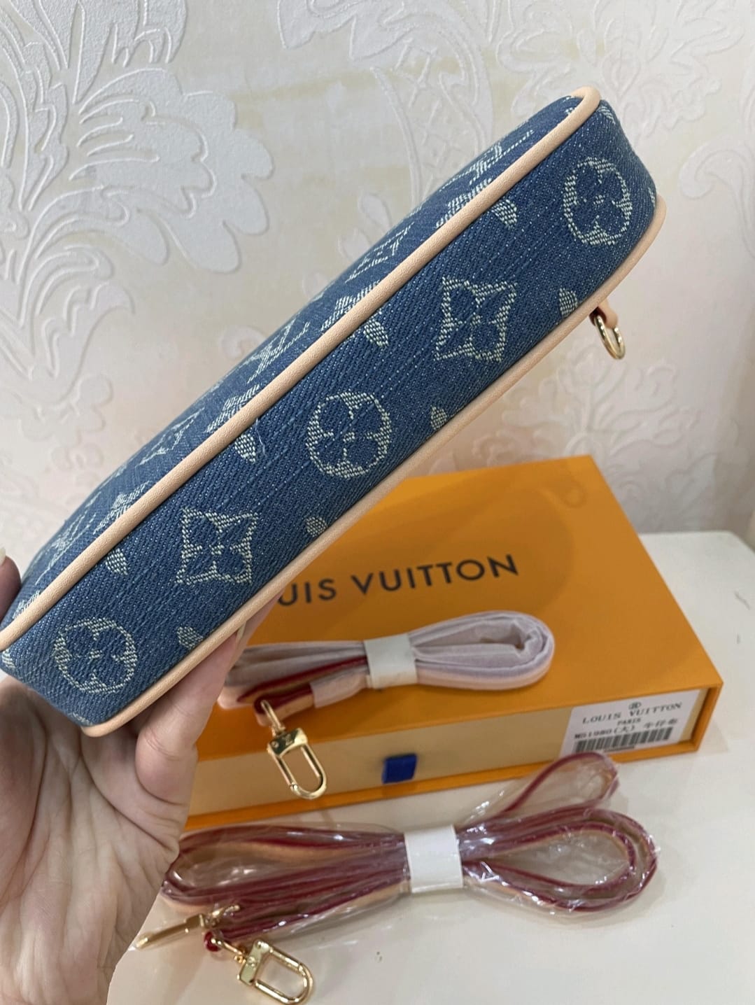 L MINI POCH BAG