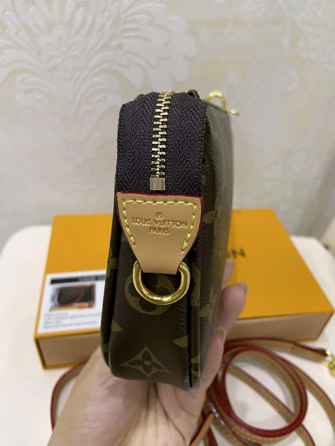 L MINI POCH BAG