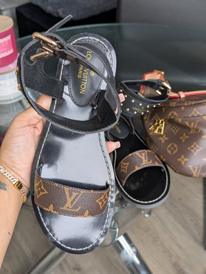 L SANDALS FANNY SET