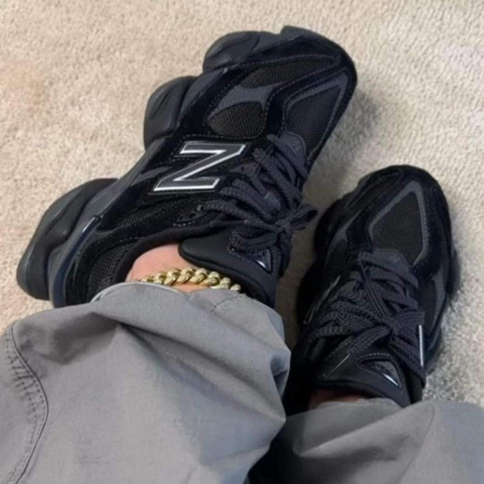NB SNEAKERS